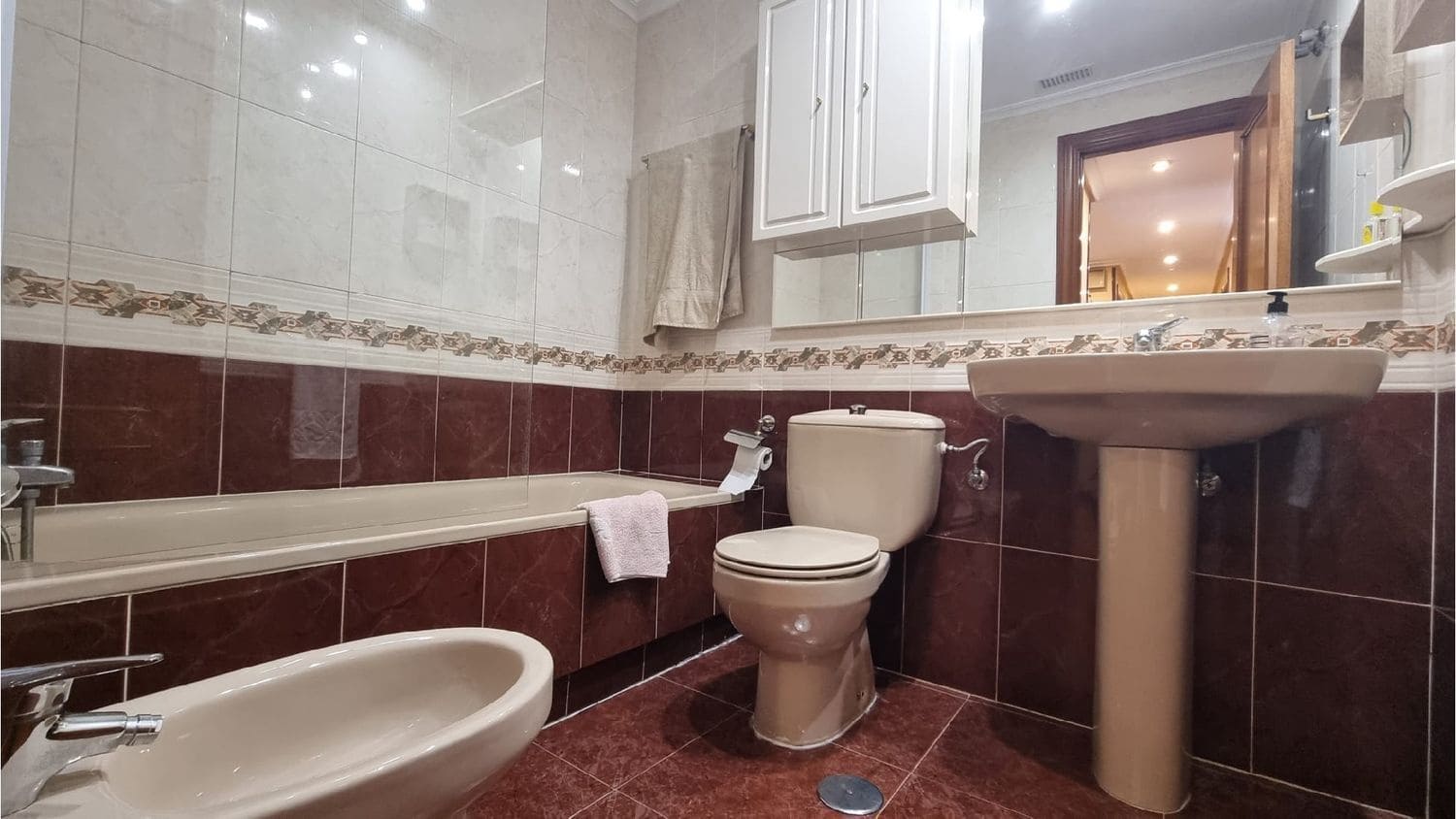 Haus zu verkaufen in Palencia Stadt - 200.000 € (Ref: 9860685)