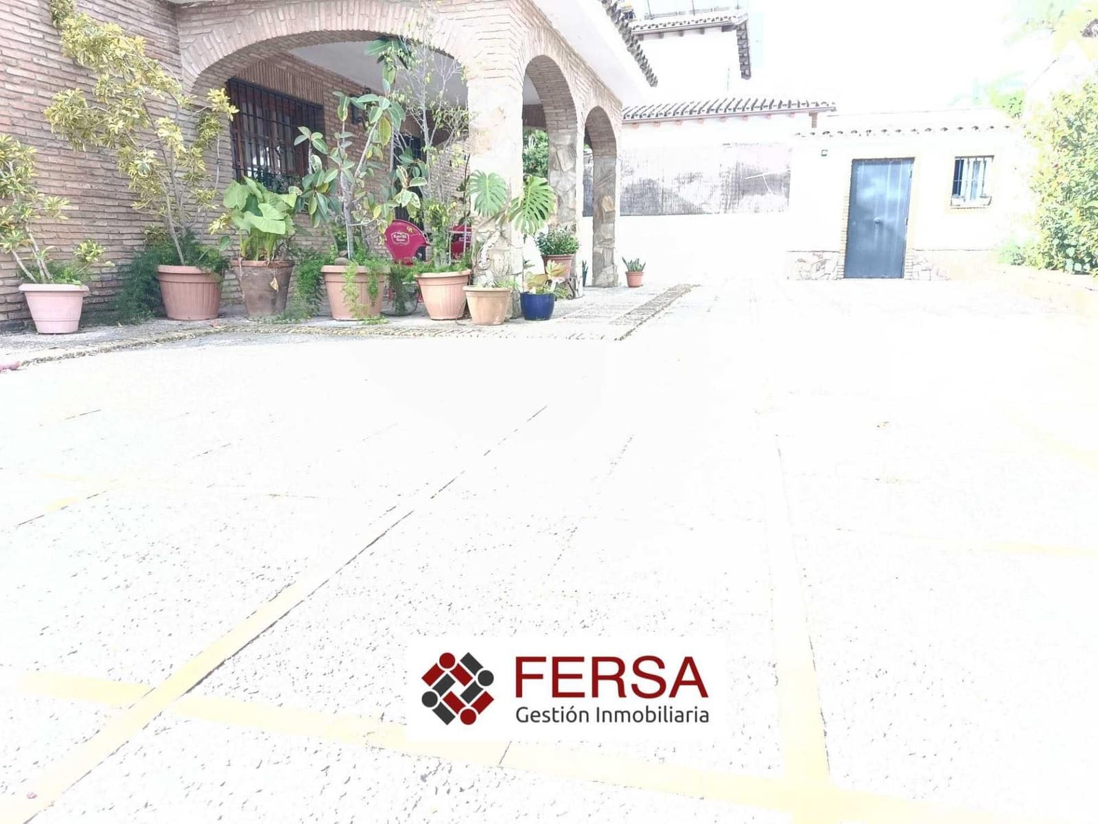 5 bedroom Villa for sale in El Puerto de Santa Maria with garage - € 785,000 (Ref: 9829462)