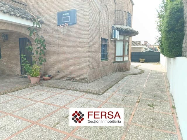 5 sovrum Villa till salu i El Puerto de Santa María med garage - 785 000 € (Ref: 9829462)