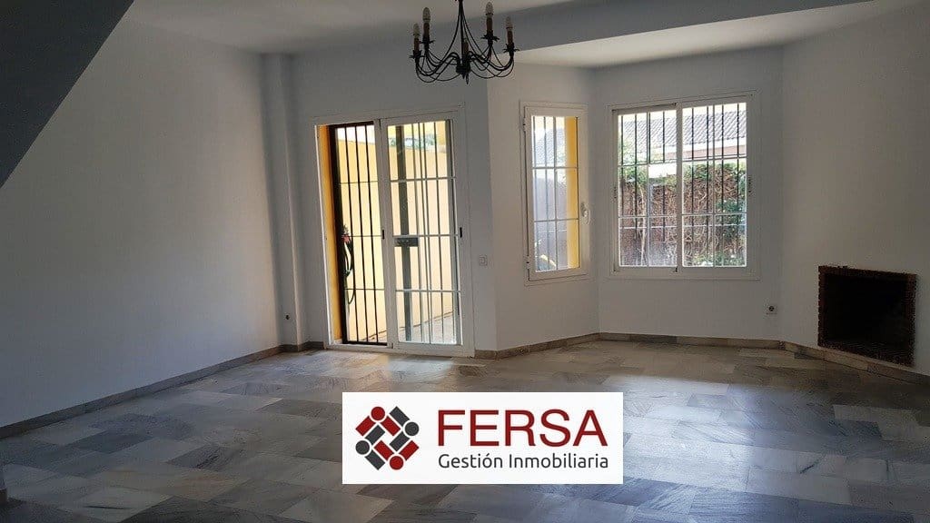 4 bedroom Terraced Villa for sale in El Puerto de Santa Maria with pool - € 650,000 (Ref: 9829465)