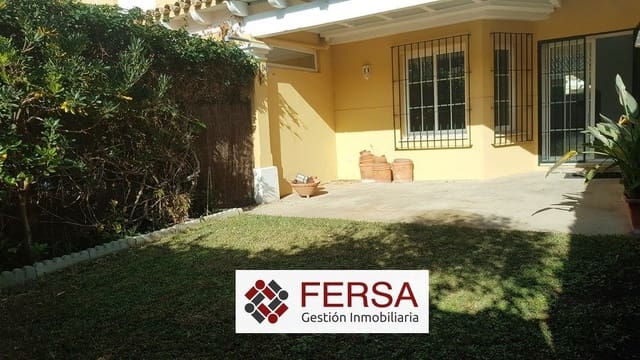 4 soverom Rekkehus til salgs i El Puerto de Santa María med svømmebasseng - € 650 000 (Ref: 9829465)