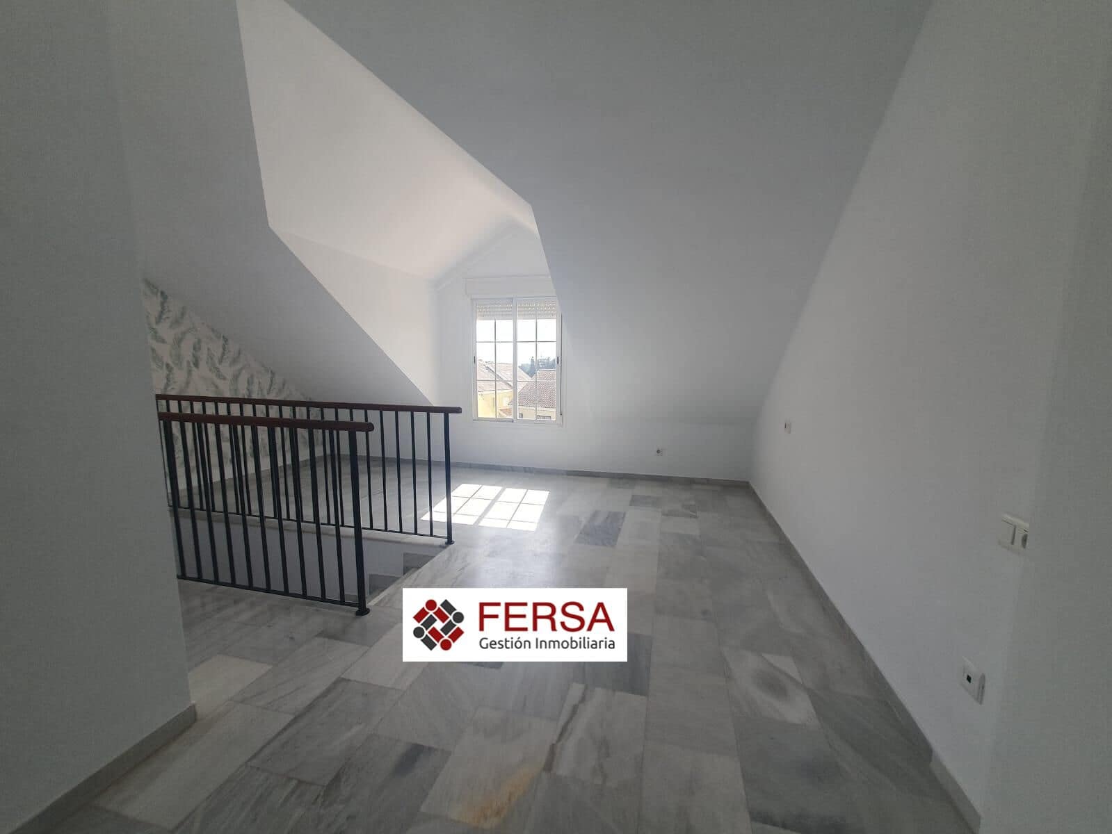 4 bedroom Terraced Villa for sale in El Puerto de Santa Maria with pool - € 650,000 (Ref: 9829465)