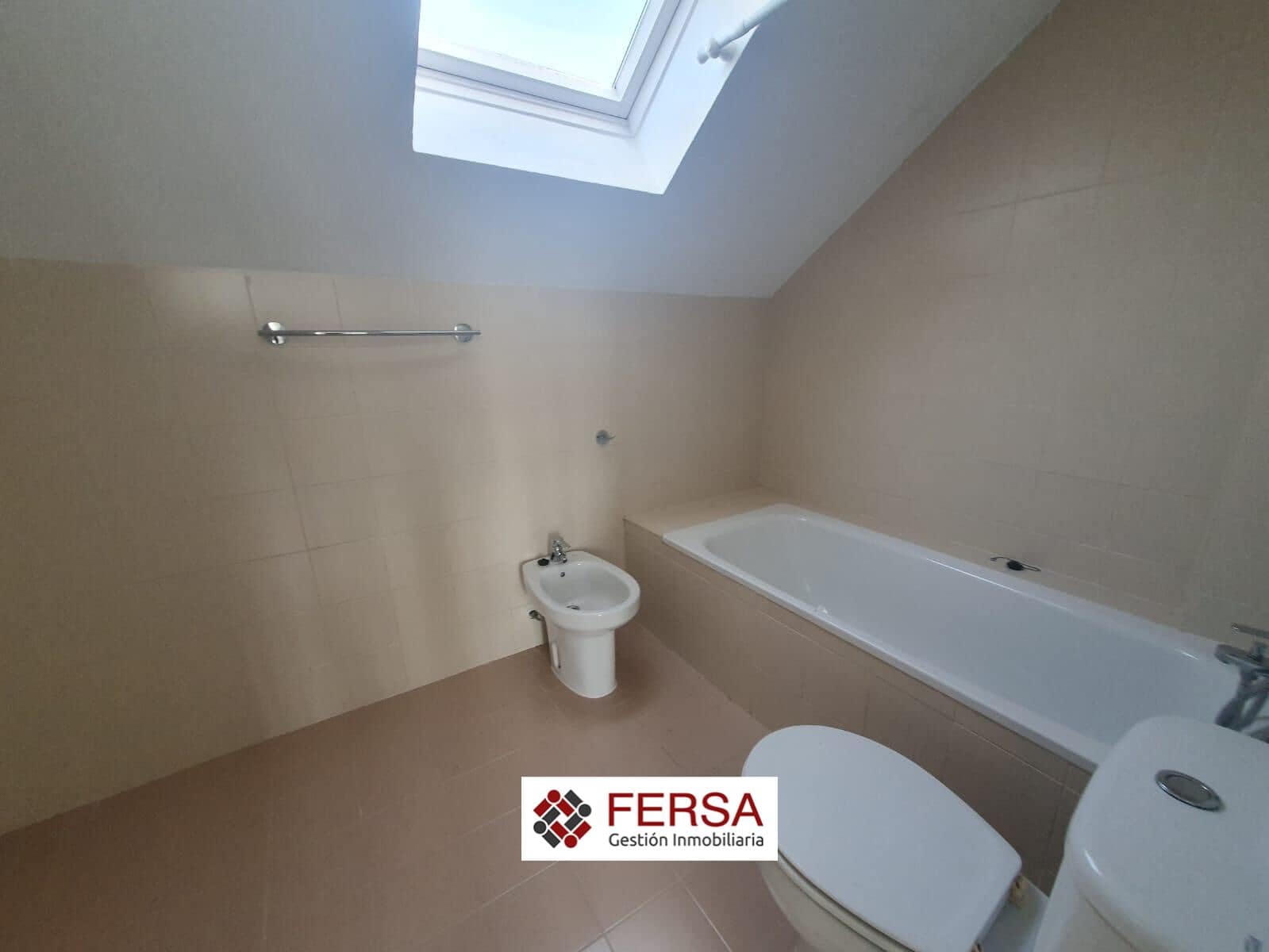 4 bedroom Terraced Villa for sale in El Puerto de Santa Maria with pool - € 650,000 (Ref: 9829465)