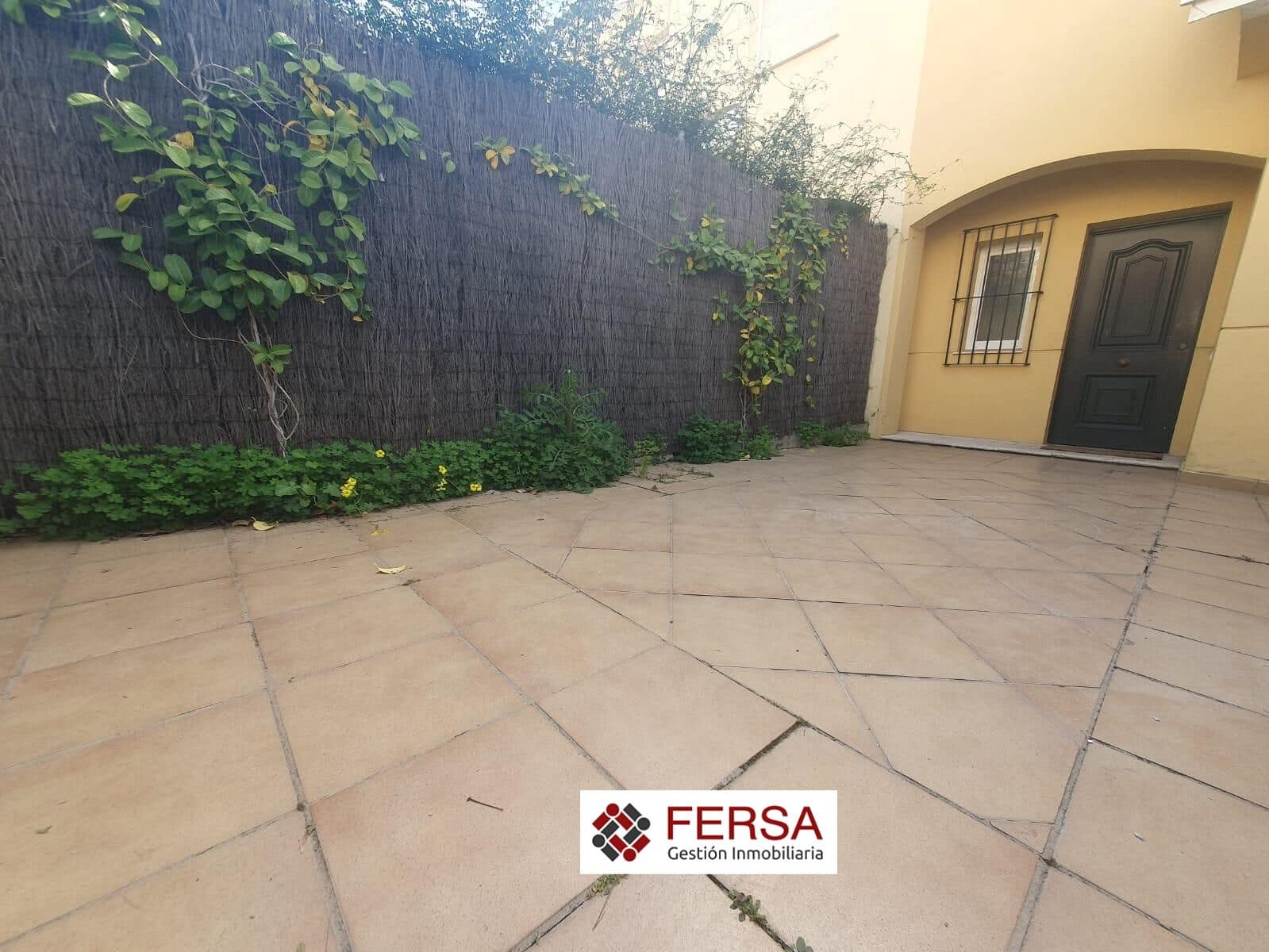 4 bedroom Terraced Villa for sale in El Puerto de Santa Maria with pool - € 650,000 (Ref: 9829465)