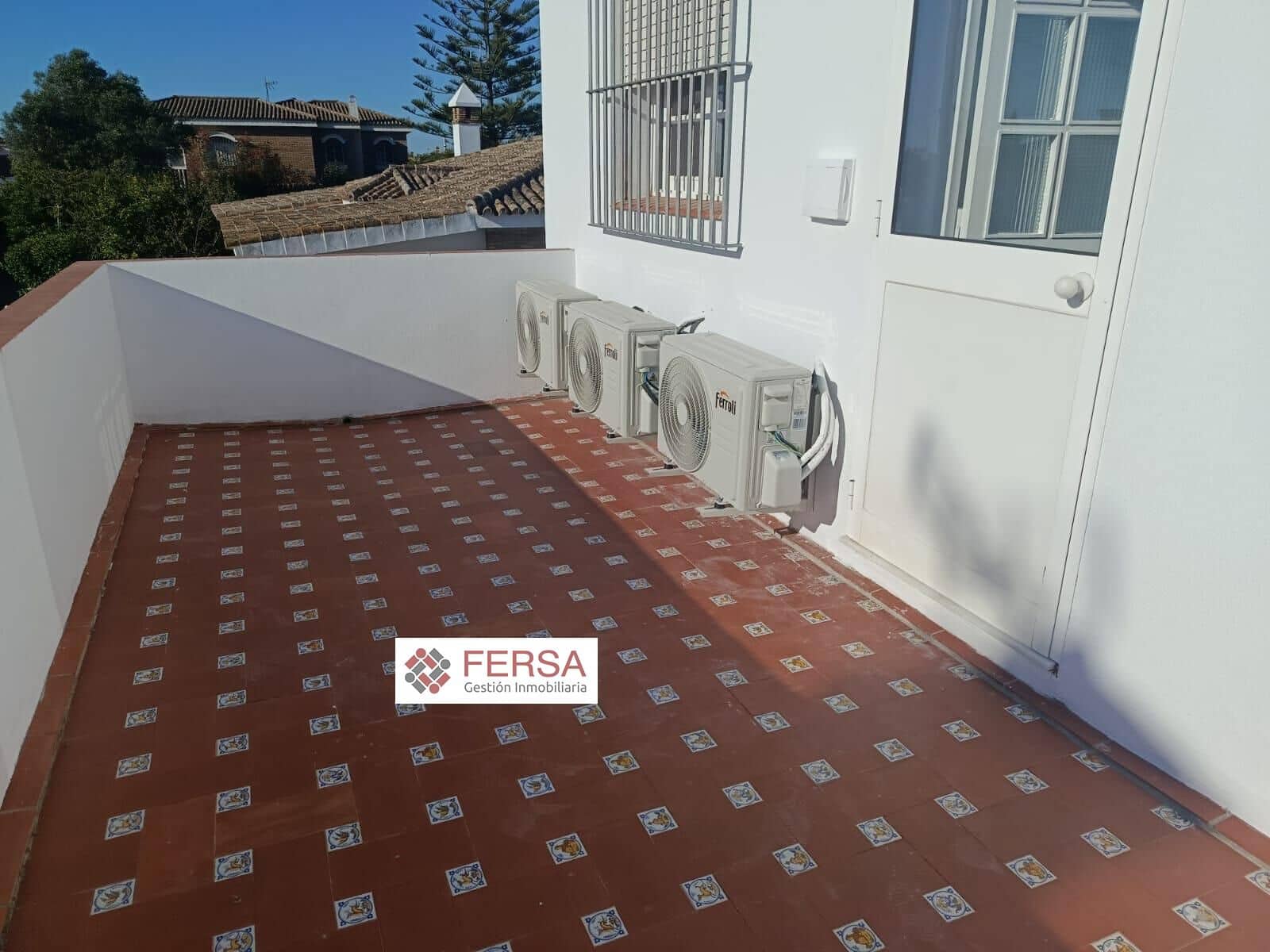 5 Zimmer Villa zu vermieten in El Puerto de Santa Maria mit Pool Garage - 2.500 € (Ref: 9829466)