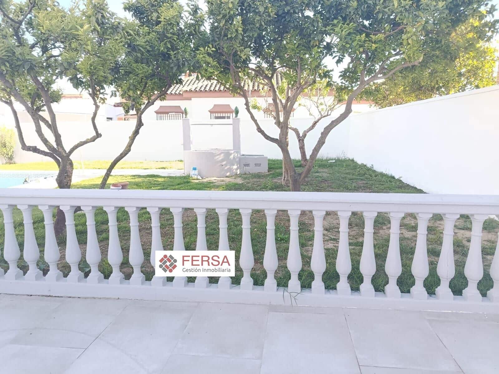 5 Zimmer Villa zu vermieten in El Puerto de Santa Maria mit Pool Garage - 2.500 € (Ref: 9829466)