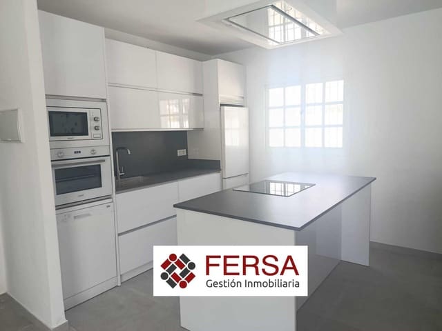 5 soveværelse Villa til leje i El Puerto de Santa María med swimmingpool garage - € 2.500 (Ref: 9829466)