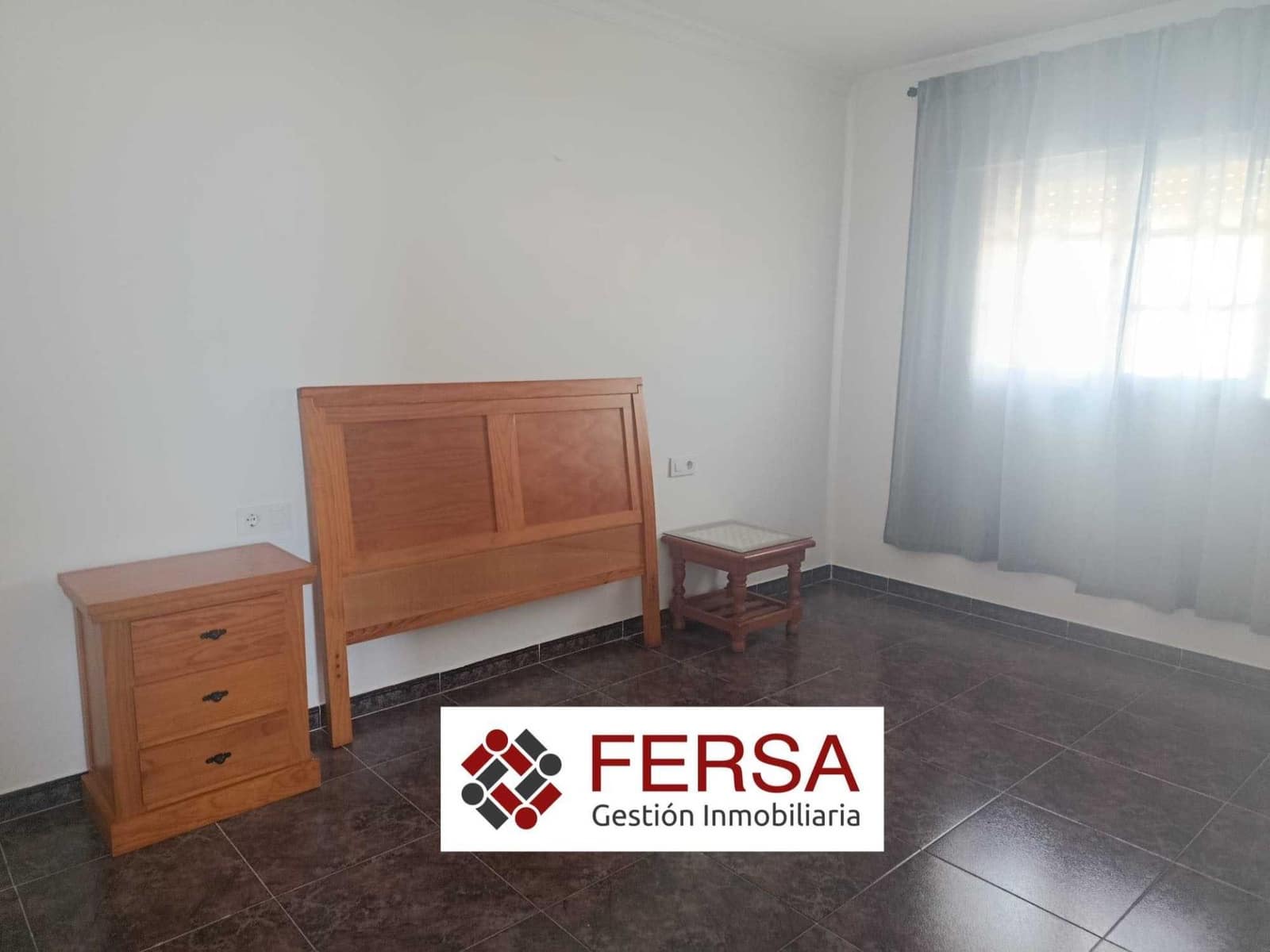 5 soveværelse Villa til leje i El Puerto de Santa Maria med swimmingpool garage - € 2.500 (Ref: 9829466)