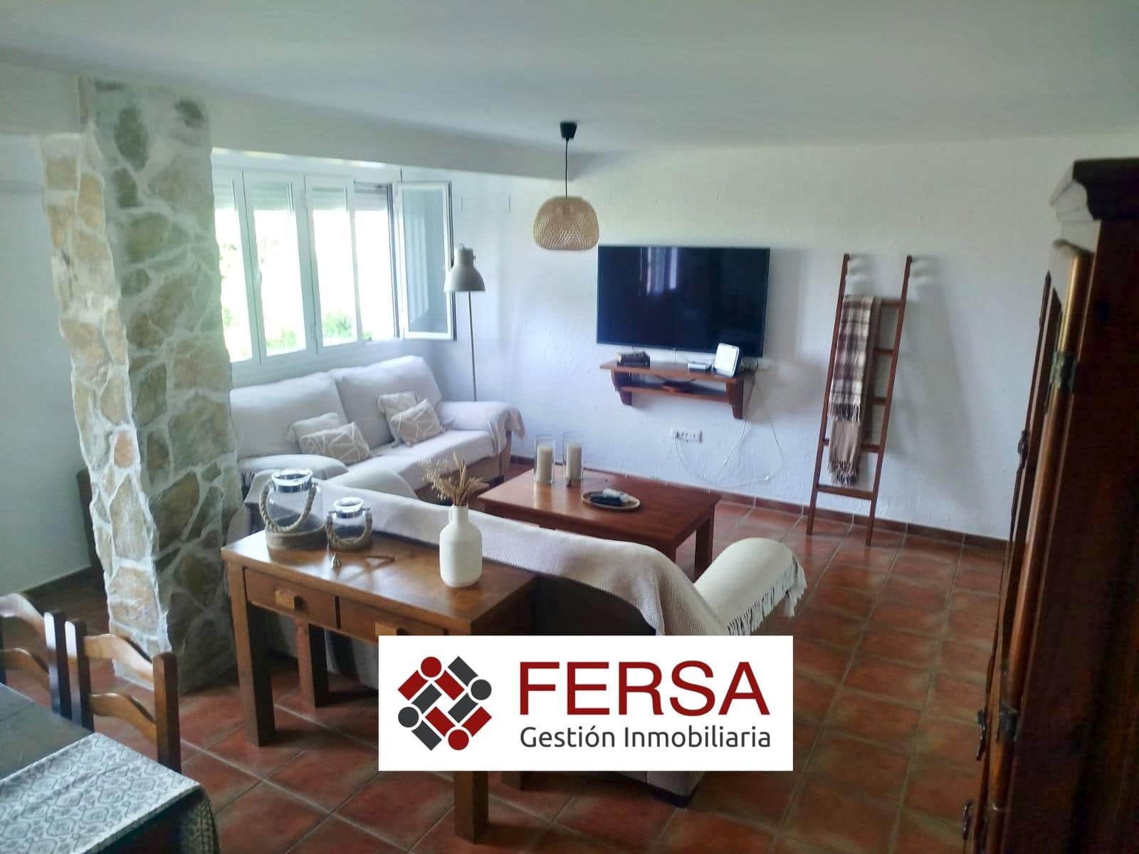 3 bedroom Flat for rent in El Puerto de Santa Maria with pool garage - € 1,100 (Ref: 9829467)