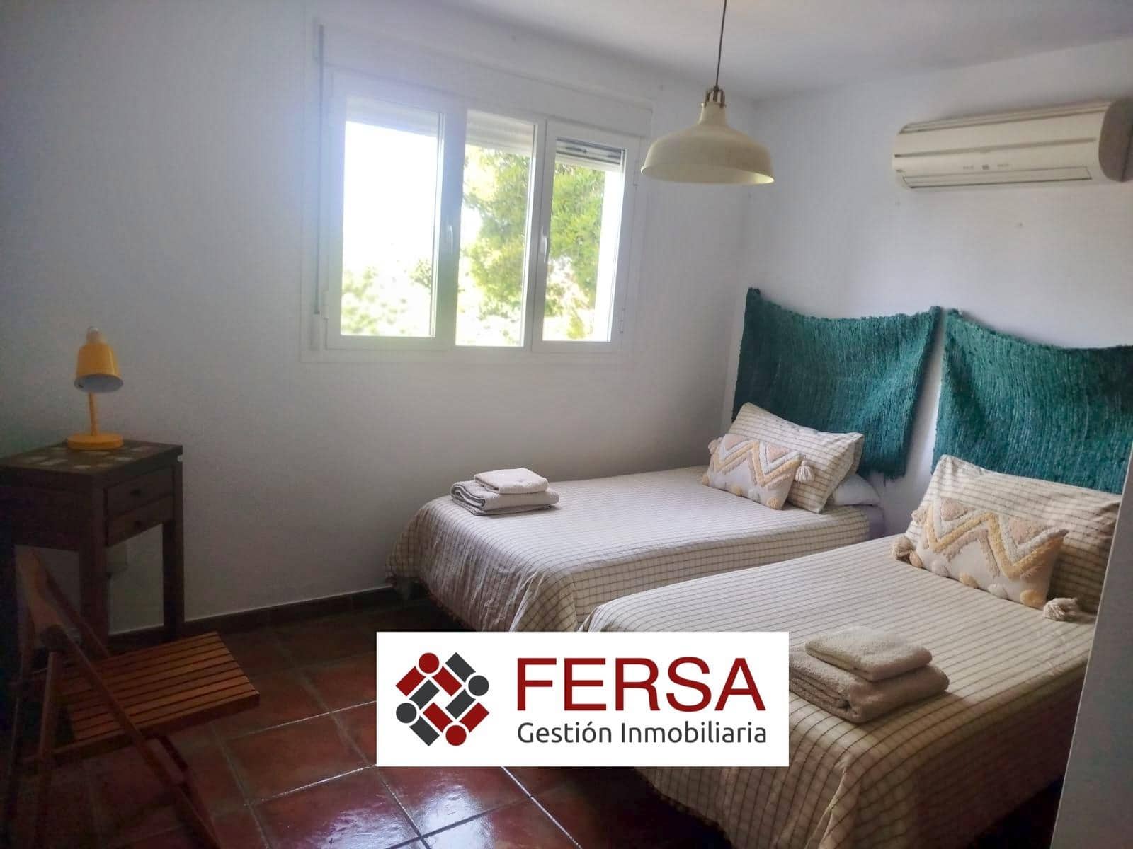 3 bedroom Flat for rent in El Puerto de Santa Maria with pool garage - € 1,100 (Ref: 9829467)