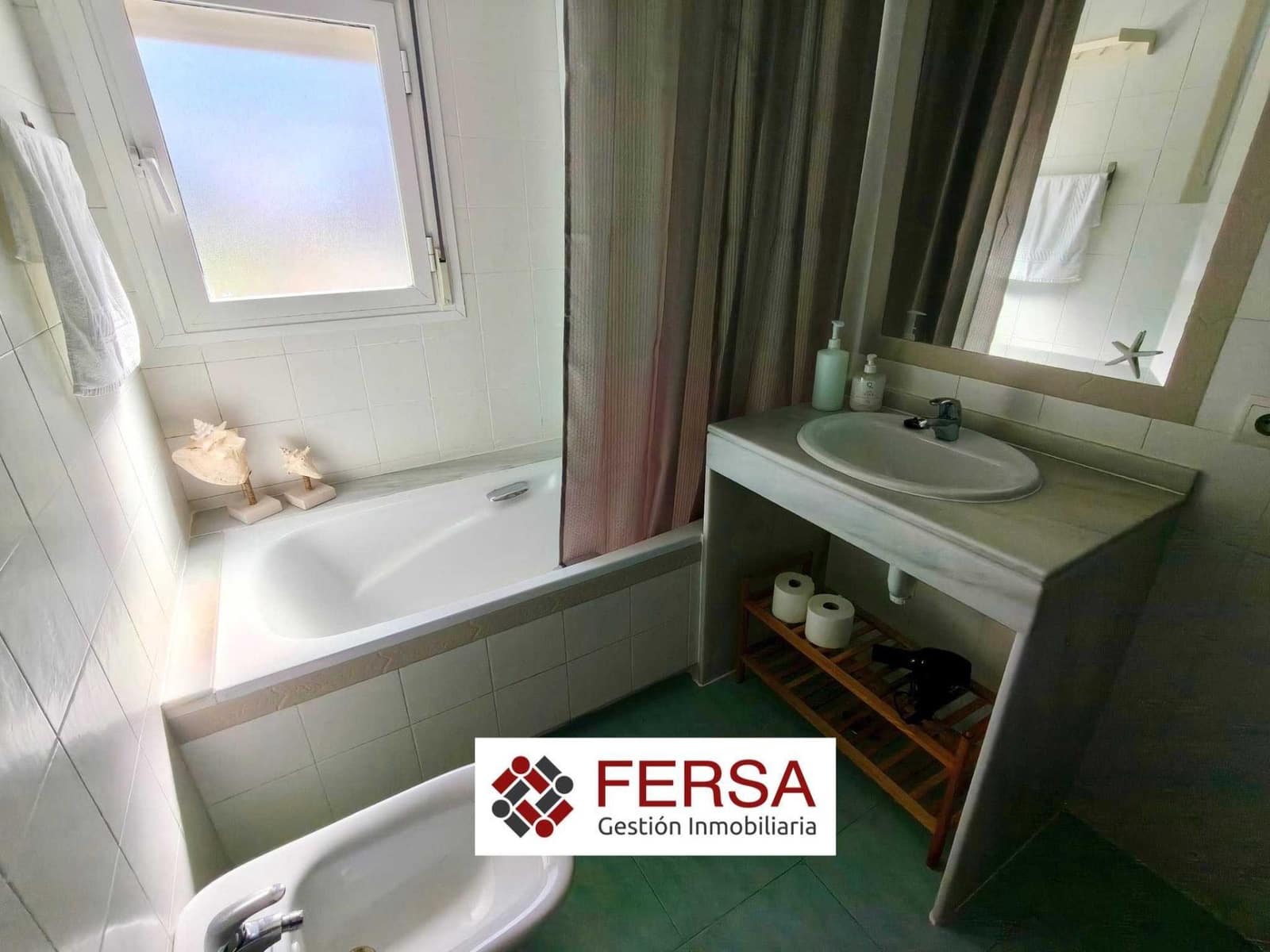 3 bedroom Flat for rent in El Puerto de Santa Maria with pool garage - € 1,100 (Ref: 9829467)