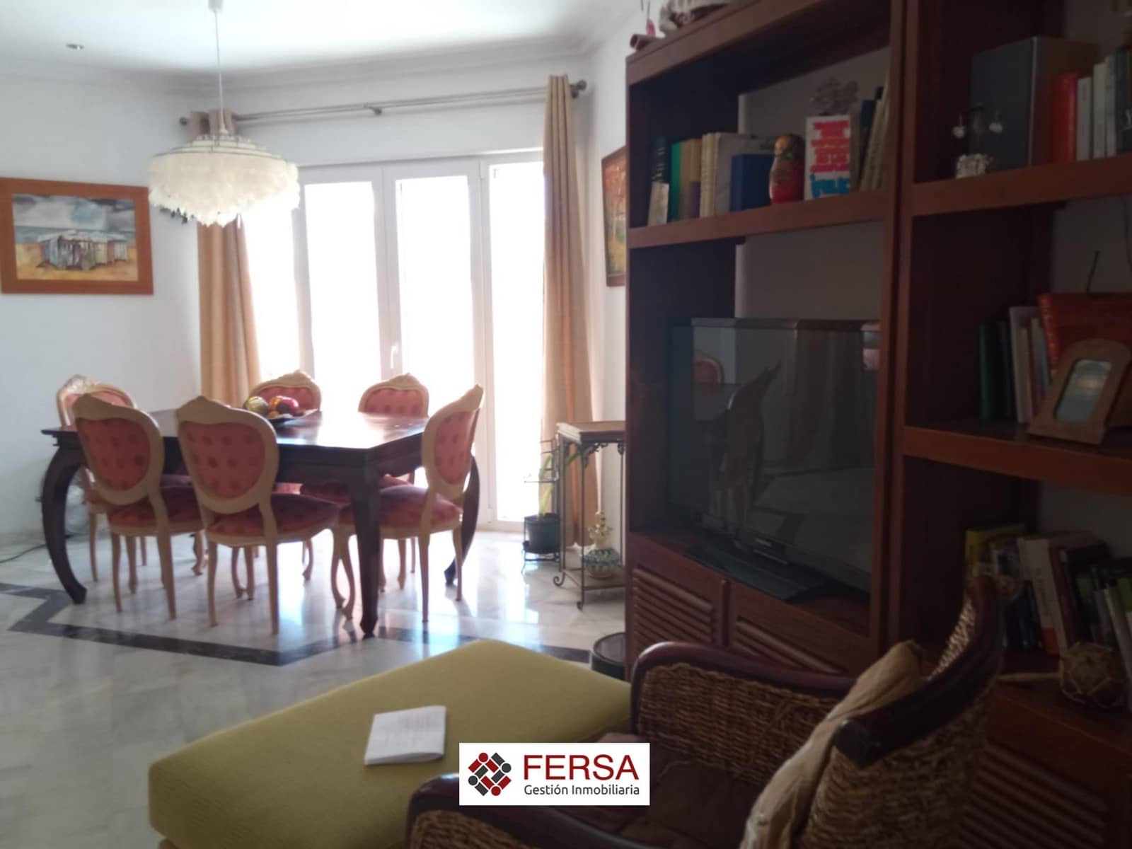 3 bedroom Villa for sale in El Puerto de Santa Maria with garage - € 450,000 (Ref: 9829468)