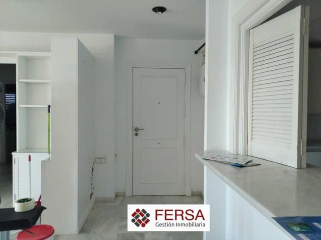 3 bedroom Penthouse for rent in El Puerto de Santa María with garage - € 2,500 (Ref: 9829469)