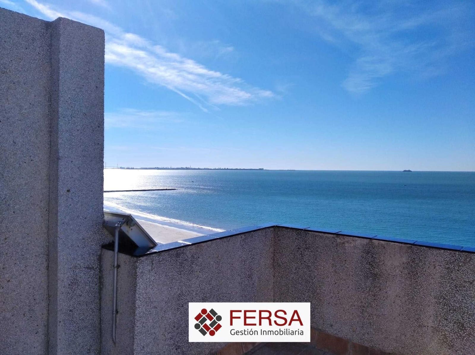 3 bedroom Penthouse for rent in El Puerto de Santa Maria with garage - € 2,500 (Ref: 9829469)