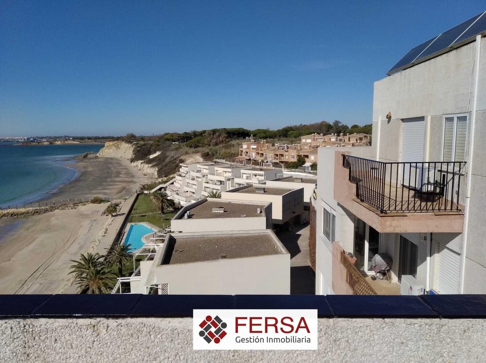 3 bedroom Penthouse for rent in El Puerto de Santa Maria with garage - € 2,500 (Ref: 9829469)