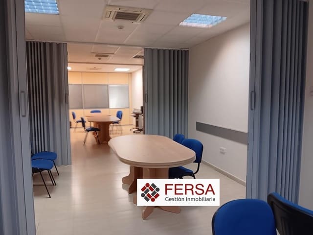 Negocio en El Puerto de Santa María en alquiler con garaje - 2.500 € (Ref: 9829470)