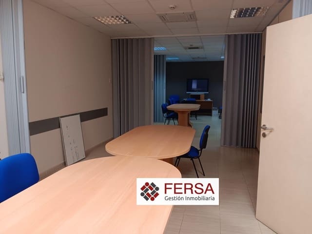 Negocio en El Puerto de Santa María en alquiler con garaje - 2.500 € (Ref: 9829470)