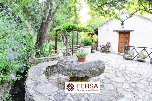 3 chambre Villa/Maison à vendre à Benamahoma, Grazalema avec piscine - 750 000 € (Ref: 9829473)