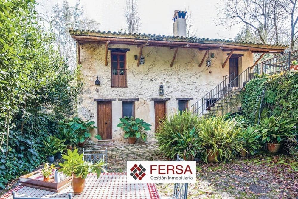 3 chambre Villa/Maison à vendre à Benamahoma avec piscine - 750 000 € (Ref: 9829473)