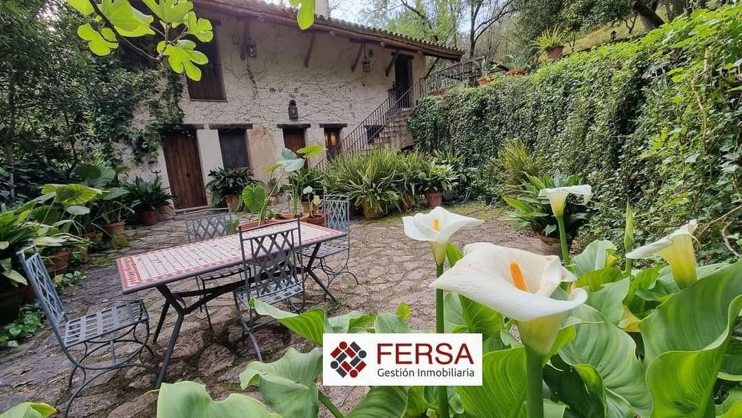 3 chambre Villa/Maison à vendre à Benamahoma avec piscine - 750 000 € (Ref: 9829473)