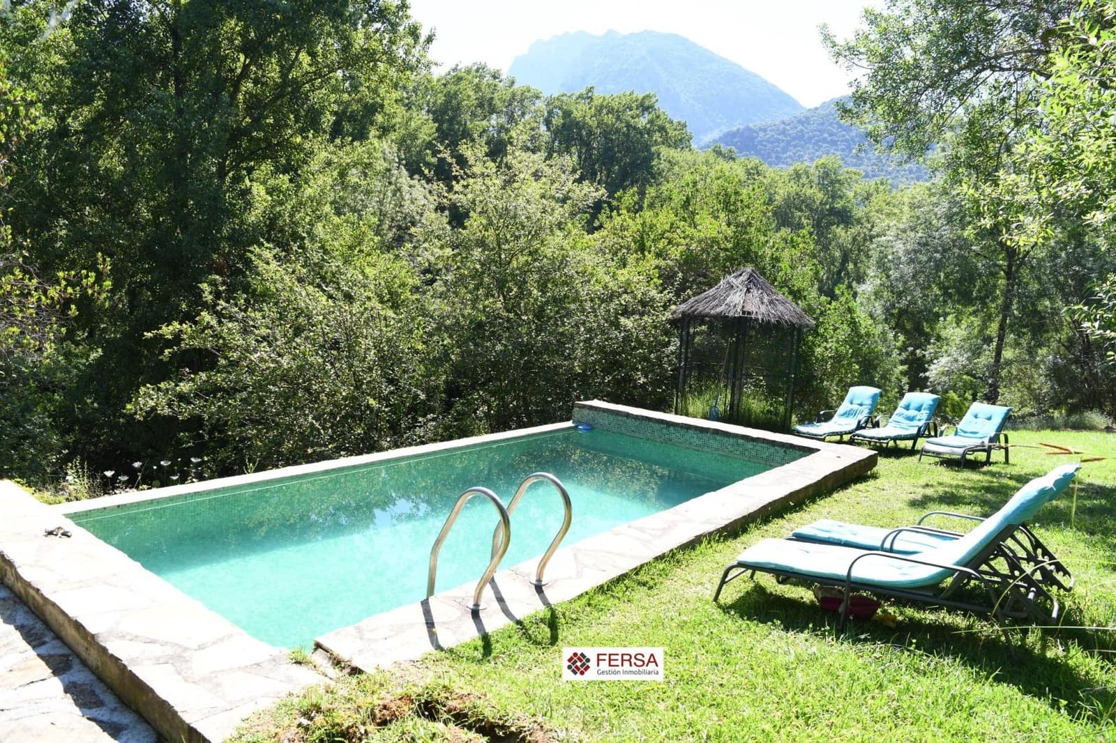 3 chambre Villa/Maison à vendre à Benamahoma avec piscine - 750 000 € (Ref: 9829473)