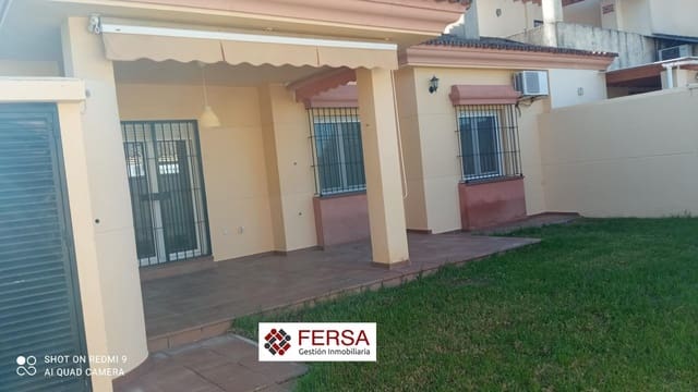 4 soveværelse Semi-Rækkehus til salg i El Puerto de Santa María med garage - € 400.000 (Ref: 9829475)