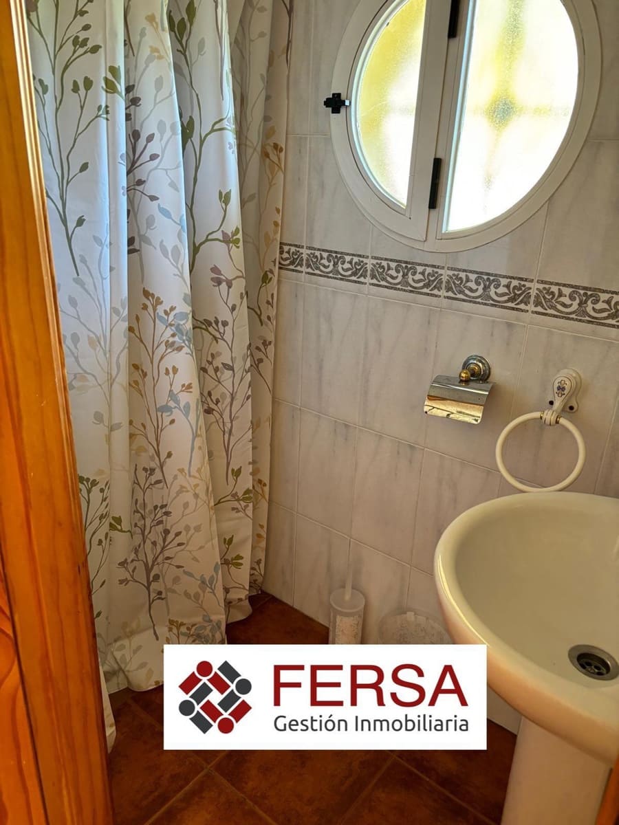 3 bedroom Terraced Villa for rent in El Puerto de Santa Maria with pool garage - € 2,300 (Ref: 9829476)