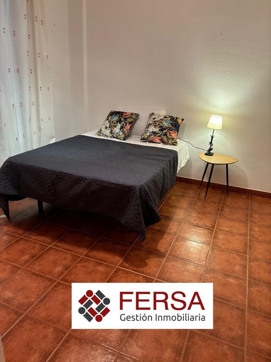 3 bedroom Terraced Villa for rent in El Puerto de Santa Maria with pool garage - € 2,300 (Ref: 9829476)