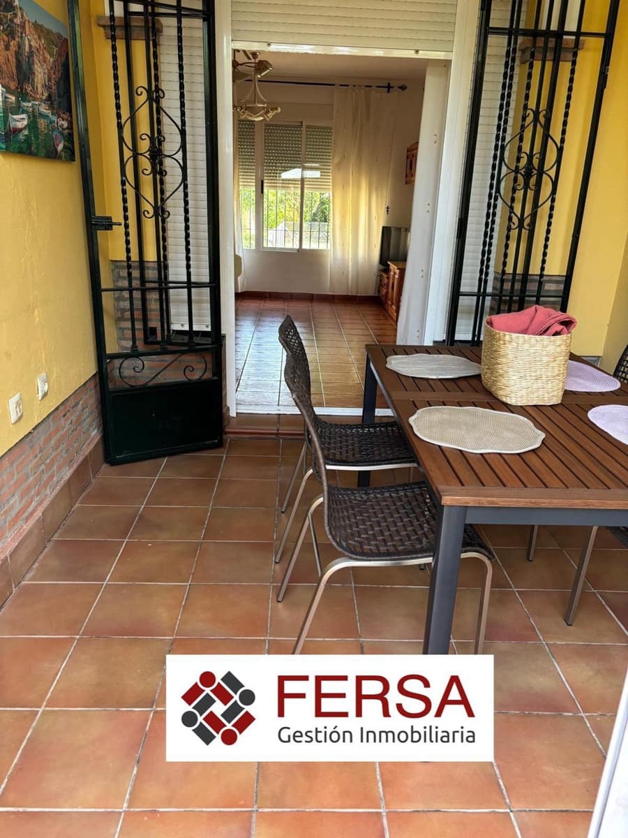 3 bedroom Terraced Villa for rent in El Puerto de Santa Maria with pool garage - € 2,300 (Ref: 9829476)