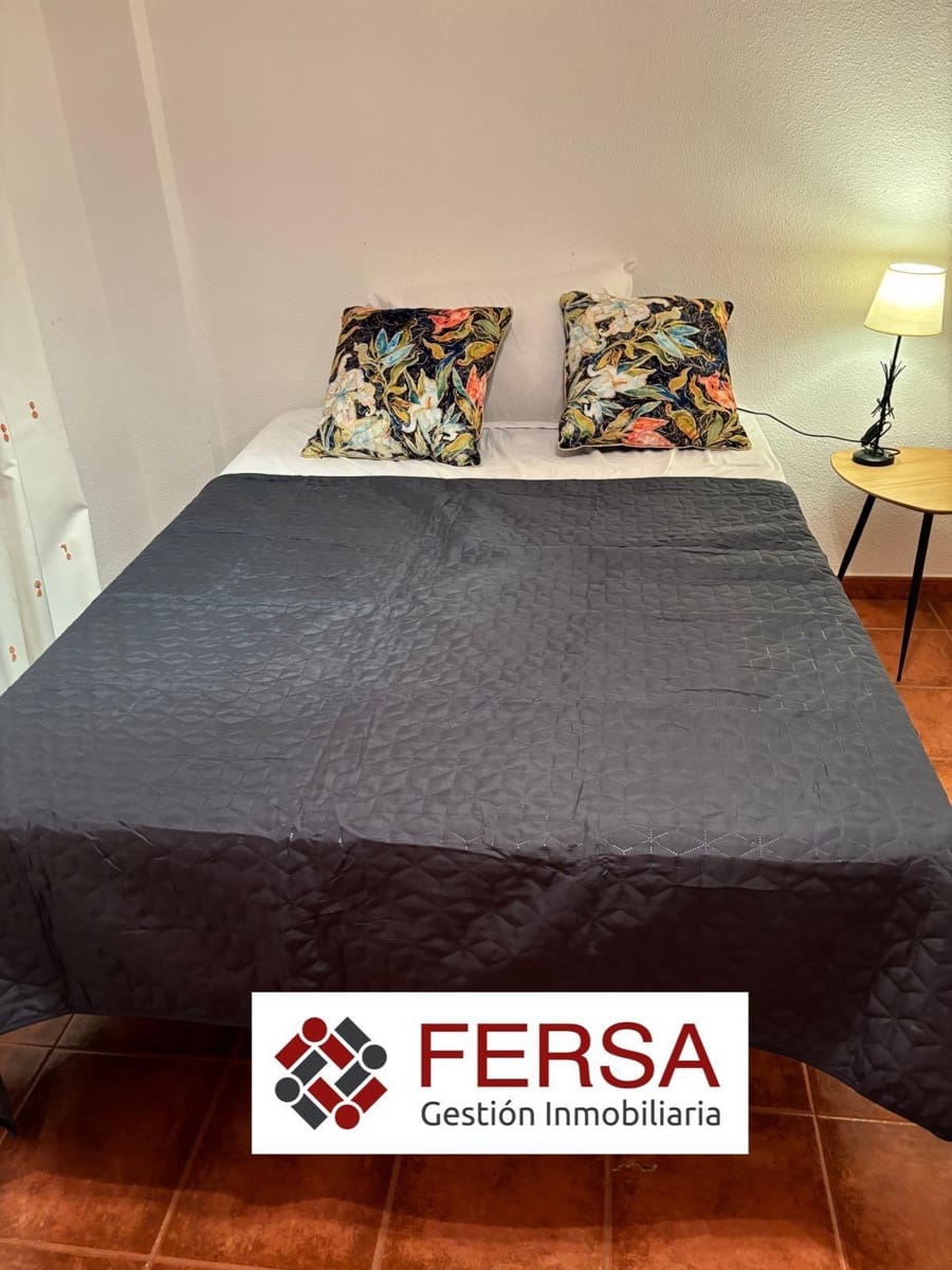 3 bedroom Terraced Villa for rent in El Puerto de Santa Maria with pool garage - € 2,300 (Ref: 9829476)