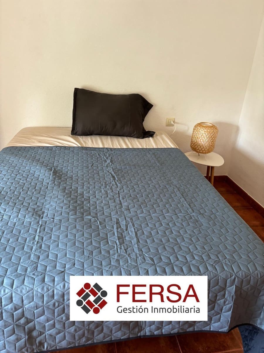 3 bedroom Terraced Villa for rent in El Puerto de Santa Maria with pool garage - € 2,300 (Ref: 9829476)