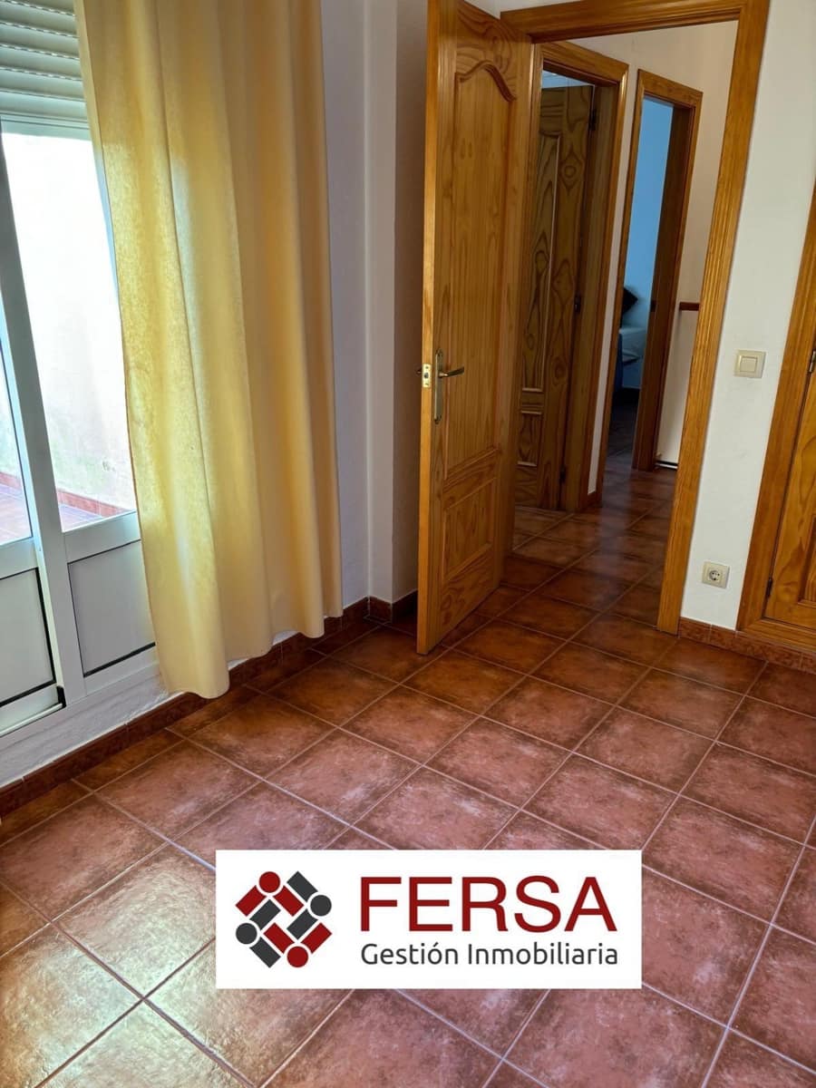 3 bedroom Terraced Villa for rent in El Puerto de Santa Maria with pool garage - € 2,300 (Ref: 9829476)