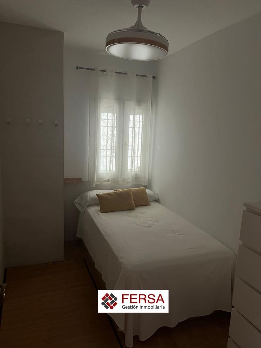 2 bedroom Apartment for sale in El Puerto de Santa Maria - € 350,000 (Ref: 9829477)