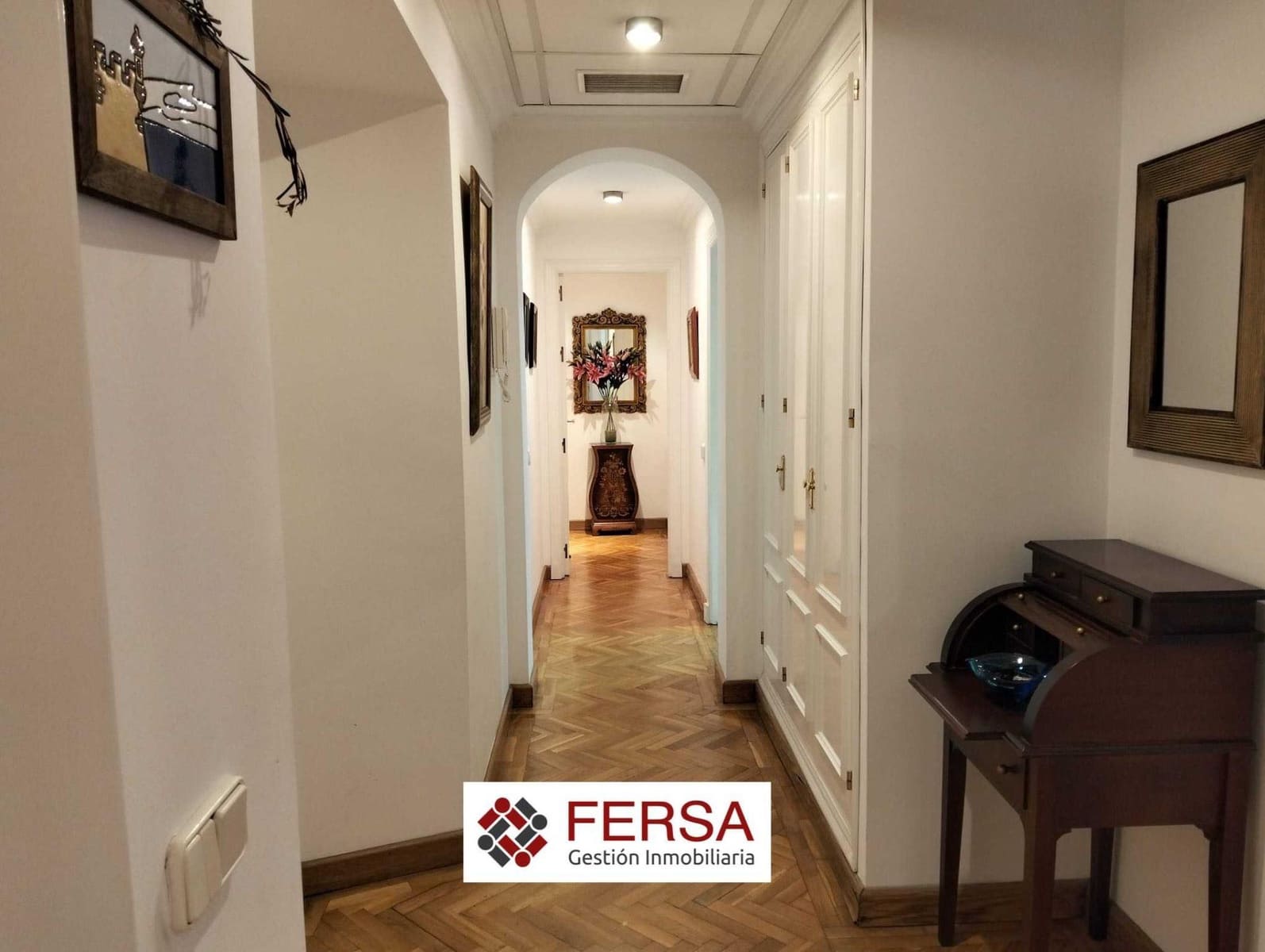 4 soveværelse Lejlighed til salg i Cadiz by - € 570.000 (Ref: 9829479)