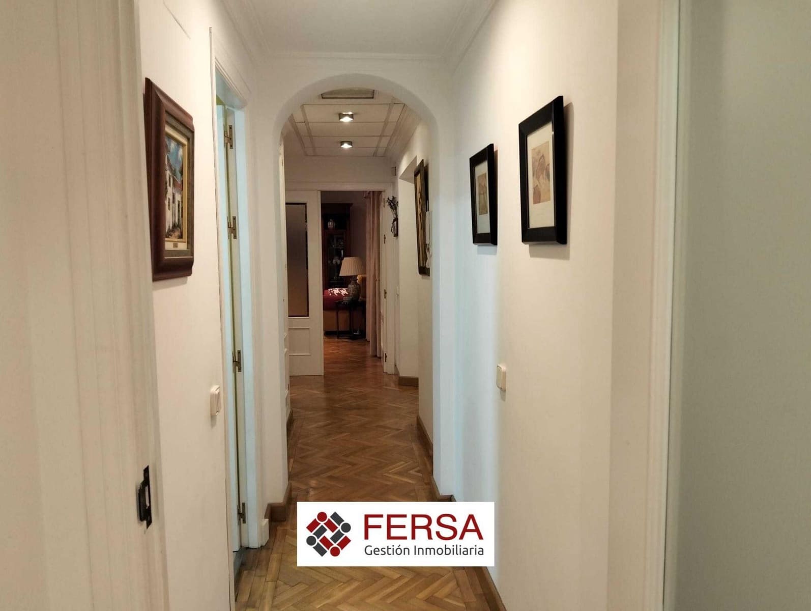 4 soveværelse Lejlighed til salg i Cadiz by - € 570.000 (Ref: 9829479)