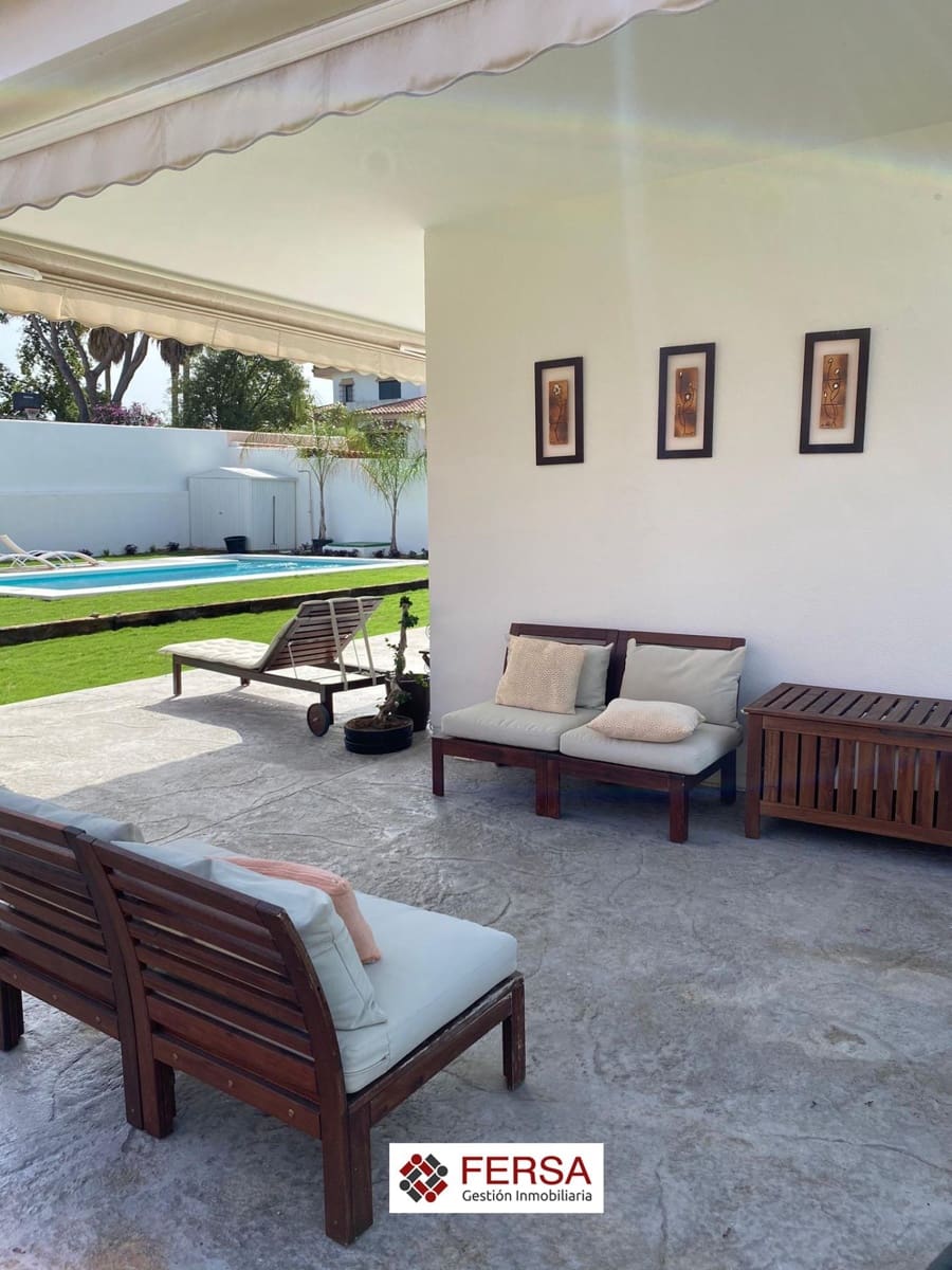 4 chambre Villa/Maison à vendre à El Puerto de Santa Maria avec piscine - 1 250 000 € (Ref: 9829483)