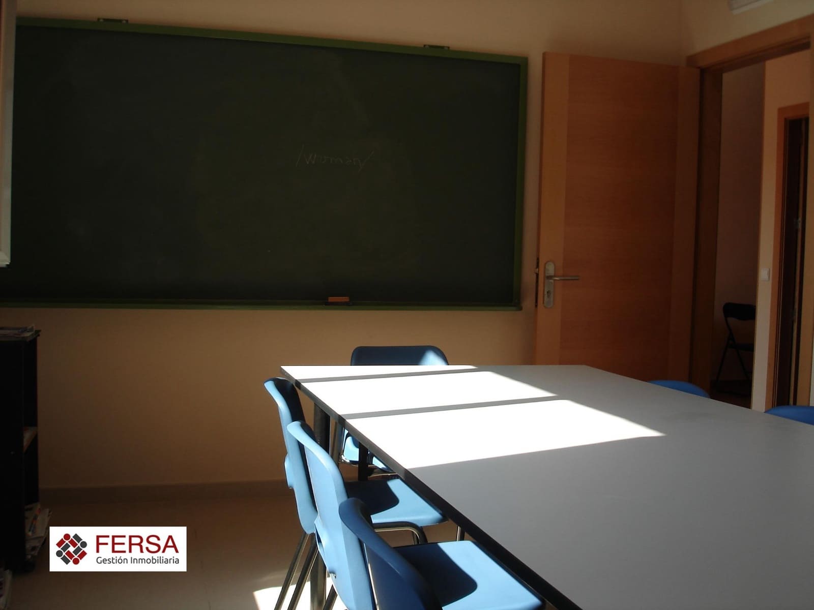 Local Comercial en El Puerto de Santa María en venta - 156.000 € (Ref: 9829484)