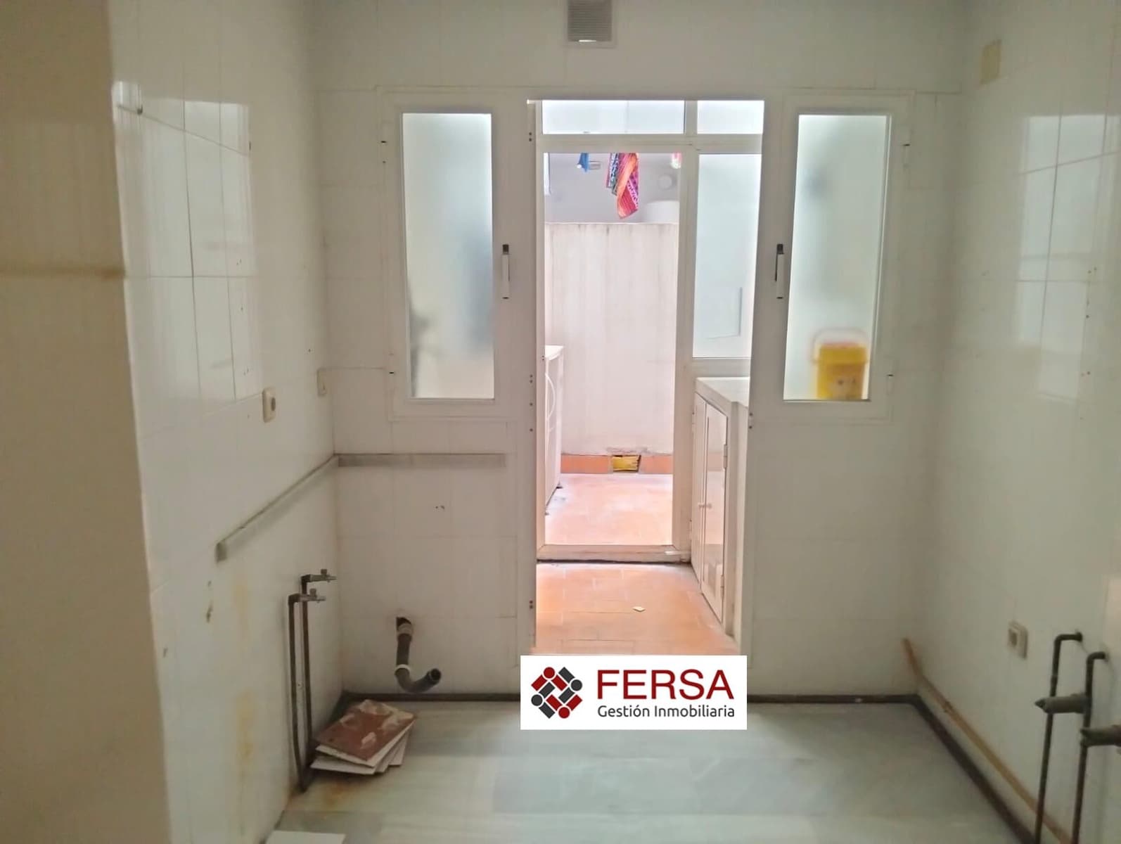 3 soveværelse Lejlighed til salg i El Puerto de Santa Maria med swimmingpool - € 210.000 (Ref: 9829485)