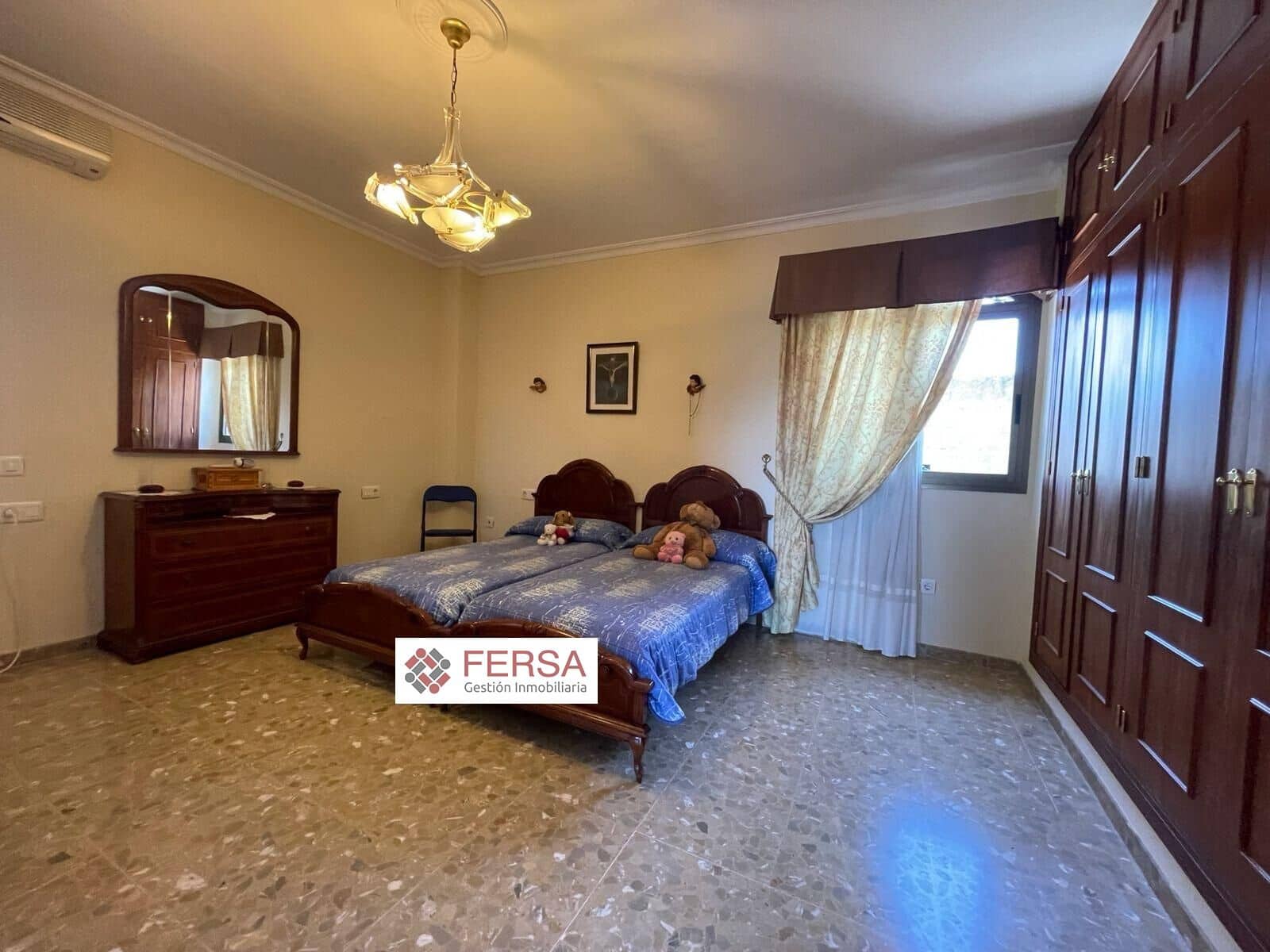 3 bedroom Villa for sale in El Puerto de Santa Maria - € 525,000 (Ref: 9829488)