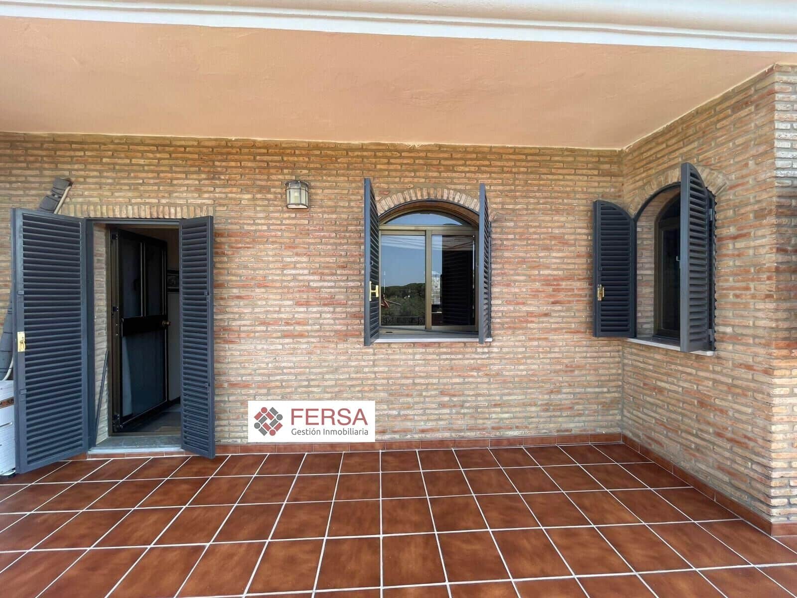 3 bedroom Villa for sale in El Puerto de Santa Maria - € 525,000 (Ref: 9829488)