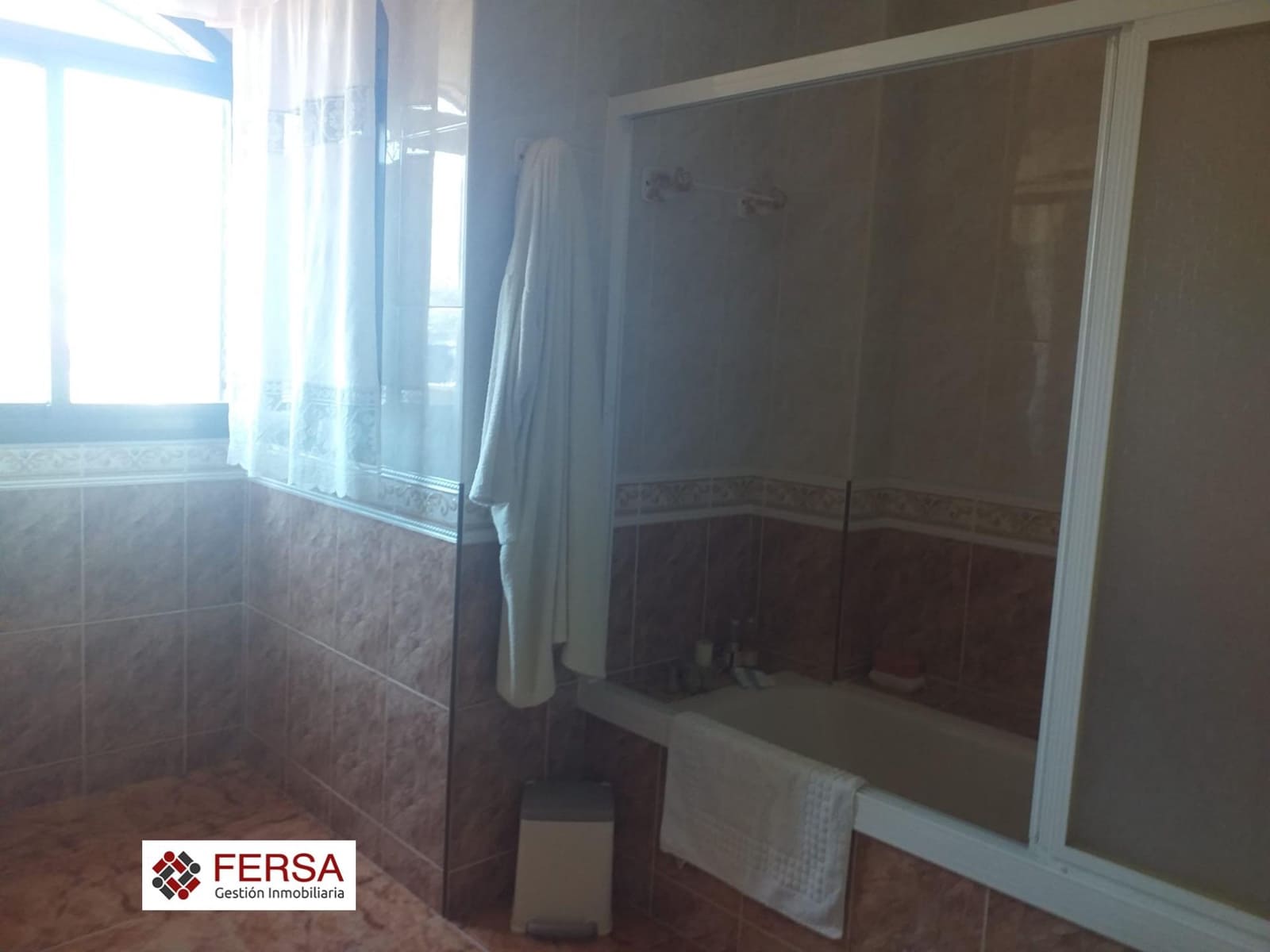 3 bedroom Villa for sale in El Puerto de Santa Maria - € 525,000 (Ref: 9829488)