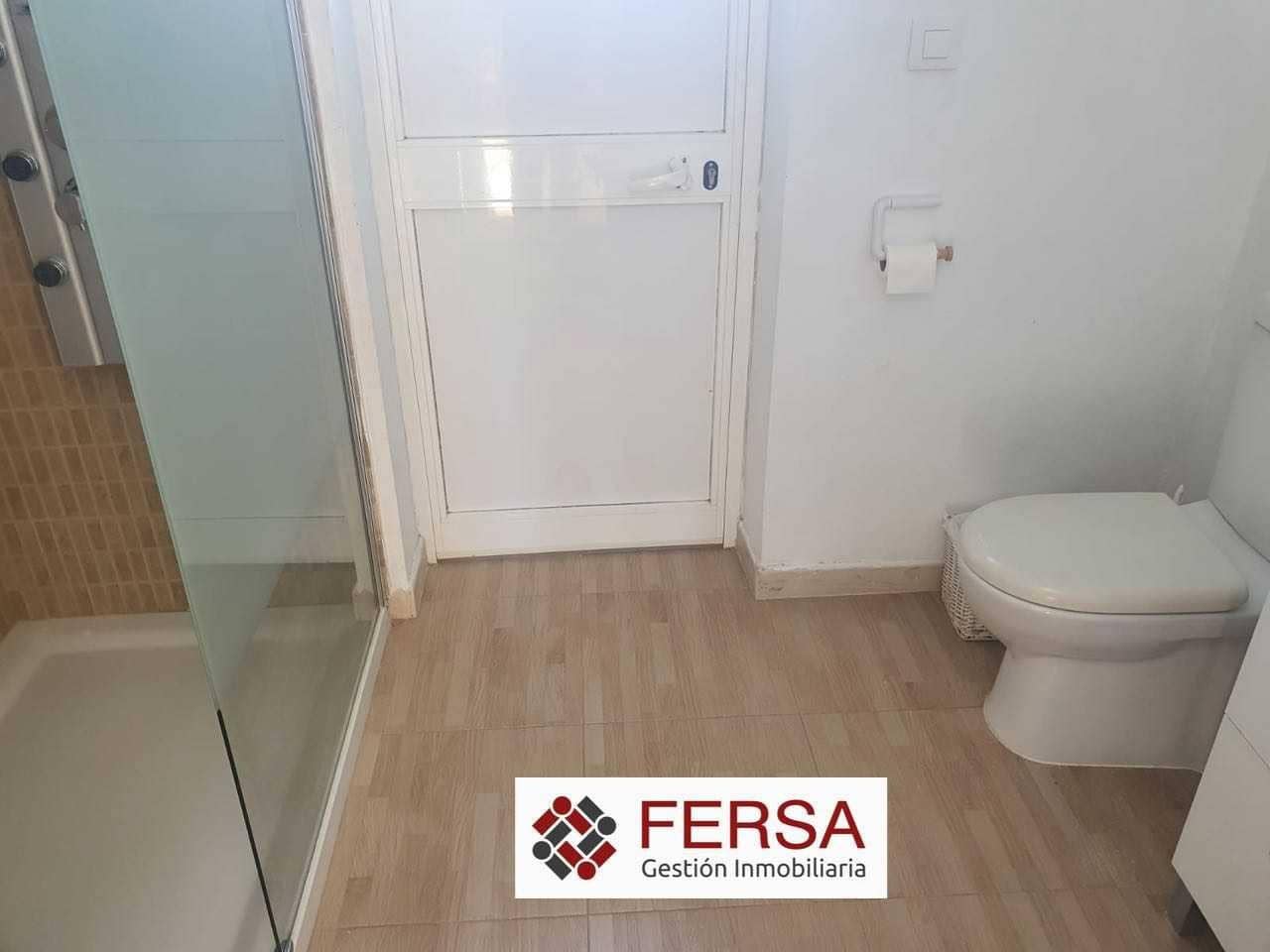 4 bedroom Villa for sale in Chiclana de la Frontera with pool - € 600,000 (Ref: 9829492)