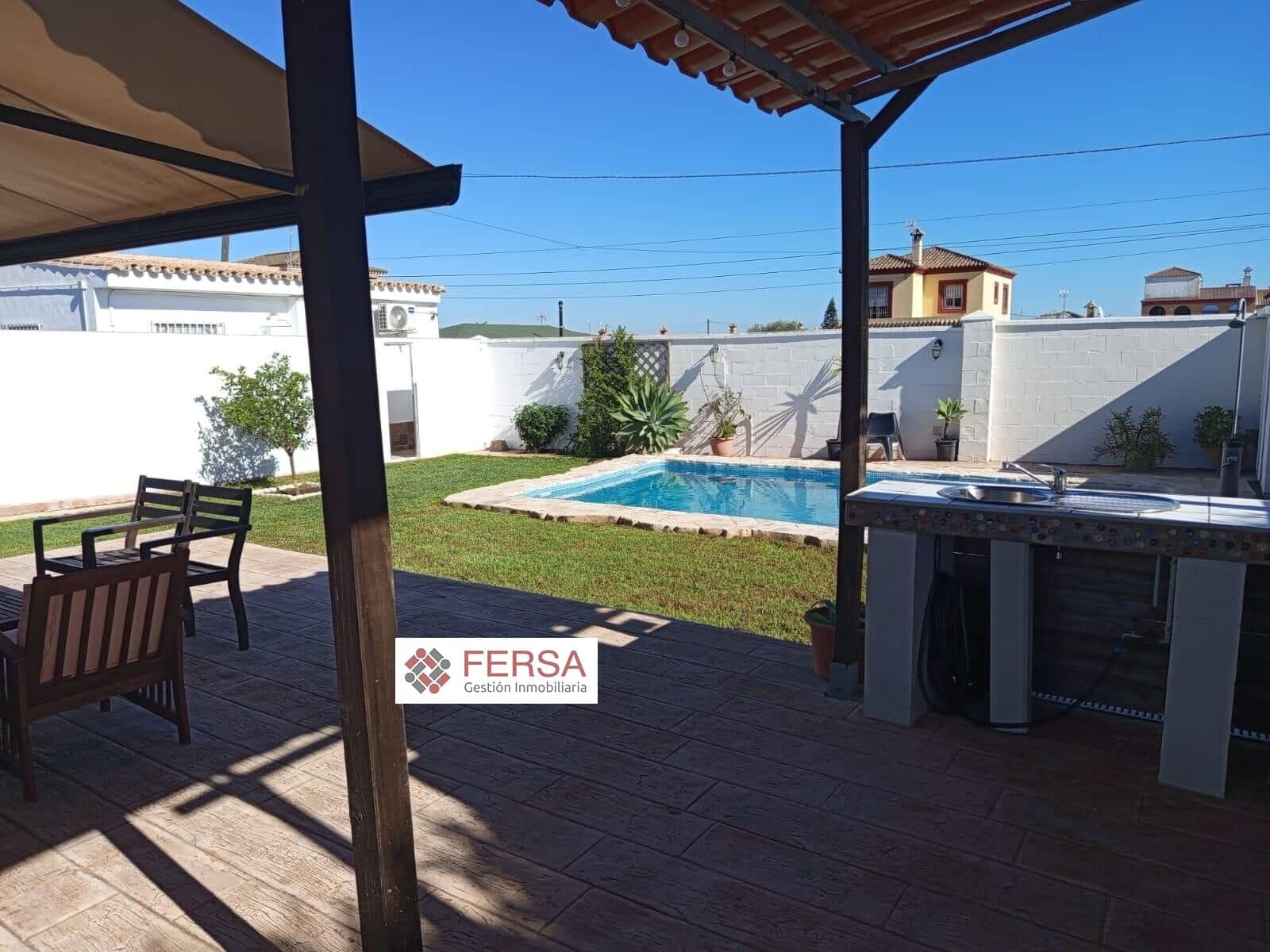 4 bedroom Villa for sale in El Puerto de Santa Maria - € 695,000 (Ref: 9829494)