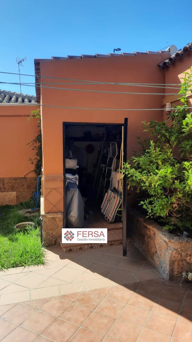 3 bedroom Semi-detached Villa for sale in El Puerto de Santa Maria with pool garage - € 470,000 (Ref: 9829500)