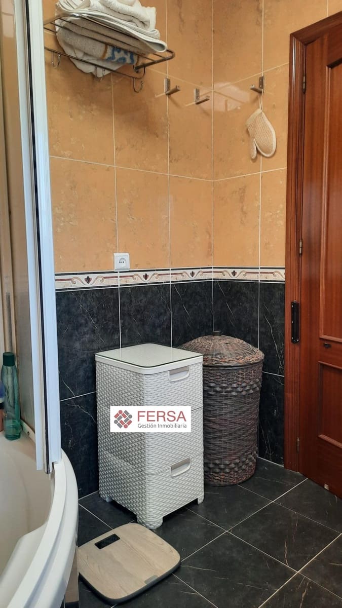 3 bedroom Semi-detached Villa for sale in El Puerto de Santa Maria with pool garage - € 470,000 (Ref: 9829500)
