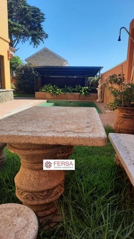 3 bedroom Semi-detached Villa for sale in El Puerto de Santa María with pool garage - € 470,000 (Ref: 9829500)