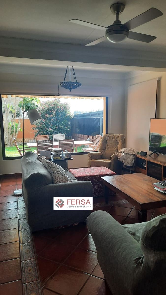 3 bedroom Semi-detached Villa for sale in El Puerto de Santa Maria with pool garage - € 470,000 (Ref: 9829500)