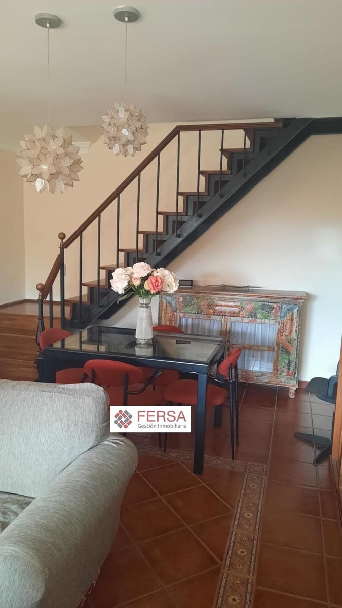 3 bedroom Semi-detached Villa for sale in El Puerto de Santa Maria with pool garage - € 470,000 (Ref: 9829500)