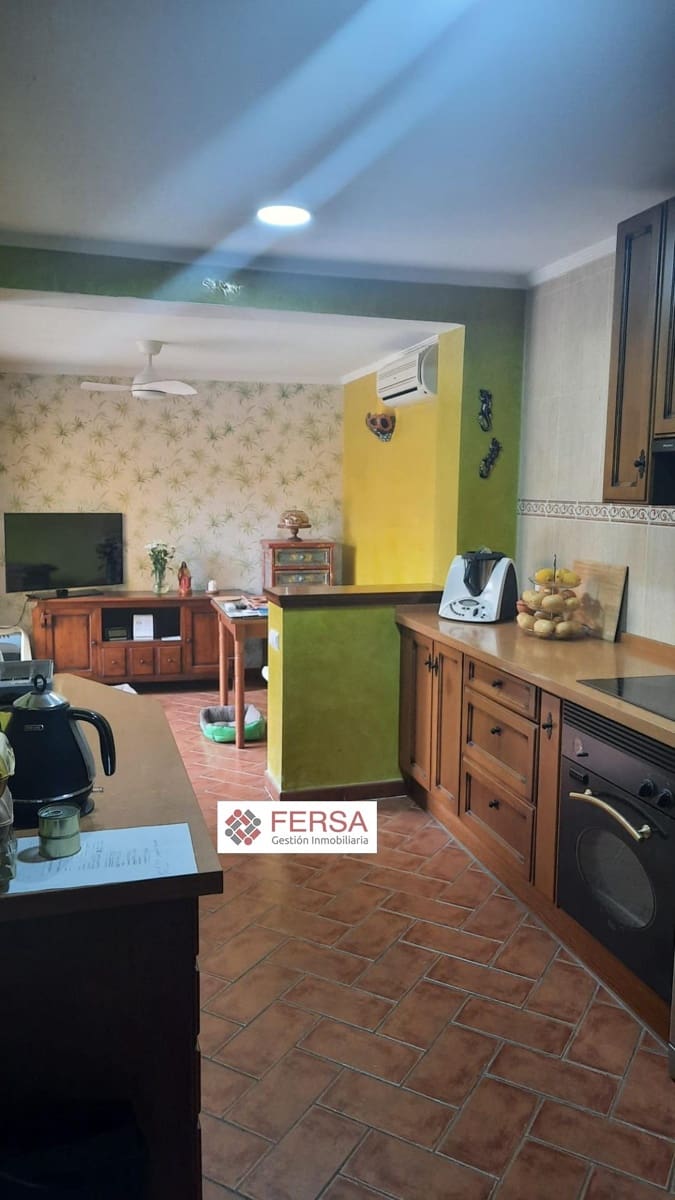 3 bedroom Semi-detached Villa for sale in El Puerto de Santa Maria with pool garage - € 470,000 (Ref: 9829500)