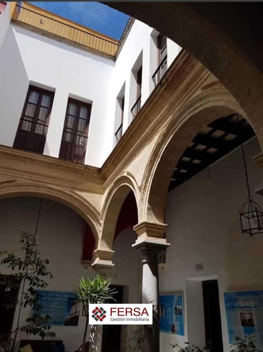 16 sypialnia Hotel na sprzedaż w El Puerto de Santa Maria - 1 380 000 € (Ref: 9829501)
